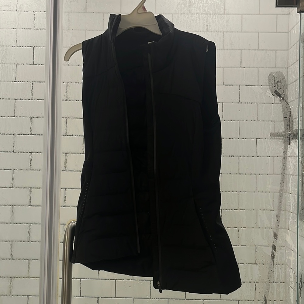 Lululemon vest